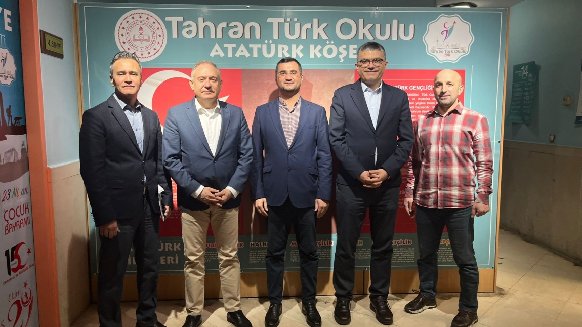 Başkonsoloslarımızdan Tahran Türk Okuluna Ziyaret